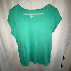 Gap green T-shirt Medium